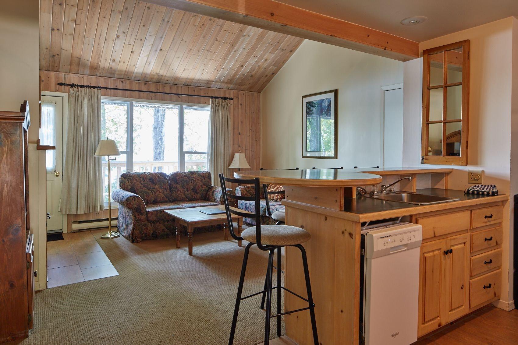 Sir Sam'S Inn & Spa (Adults Only) Haliburton Exterior photo