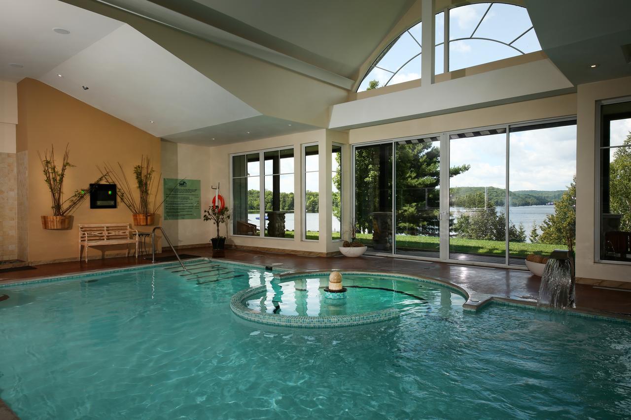 Sir Sam'S Inn & Spa (Adults Only) Haliburton Exterior photo