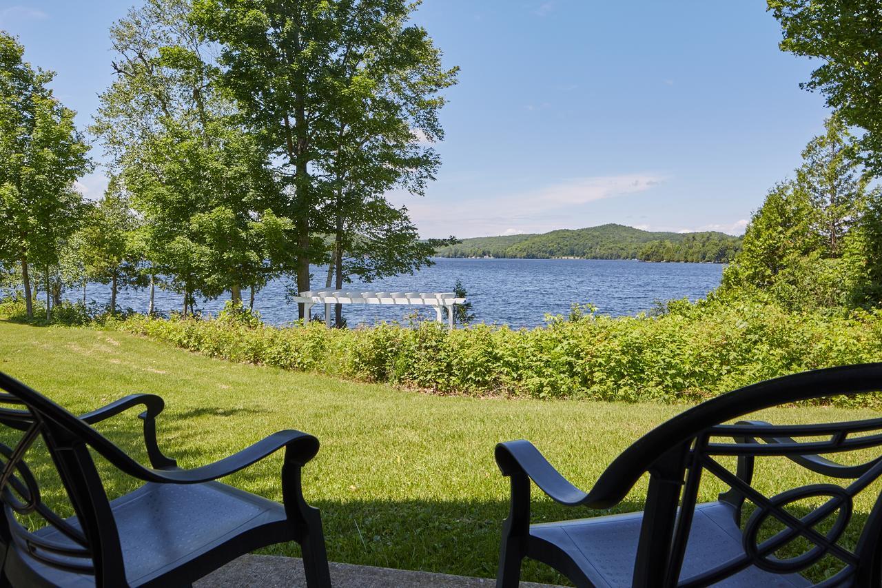 Sir Sam'S Inn & Spa (Adults Only) Haliburton Exterior photo