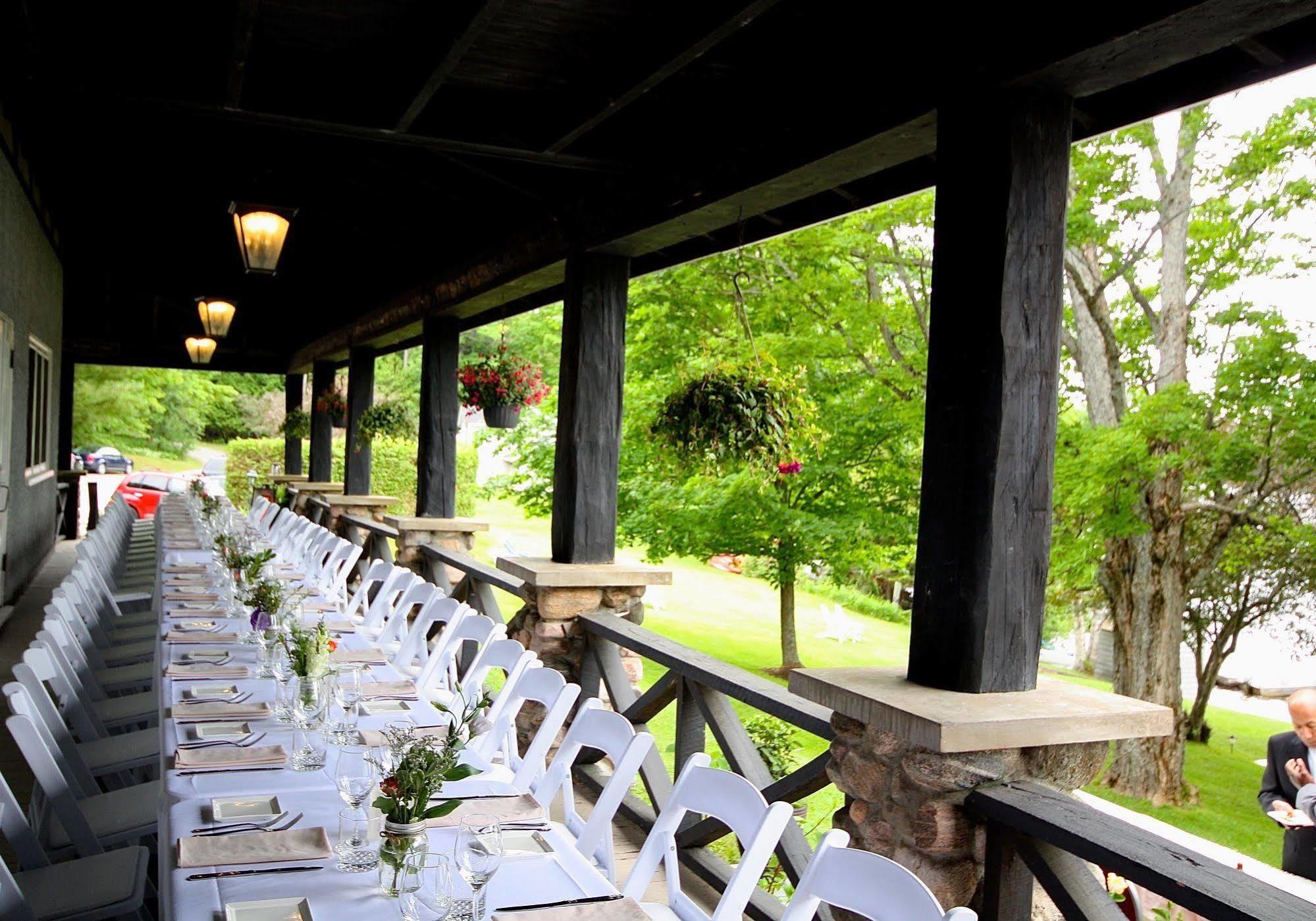 Sir Sam'S Inn & Spa (Adults Only) Haliburton Exterior photo