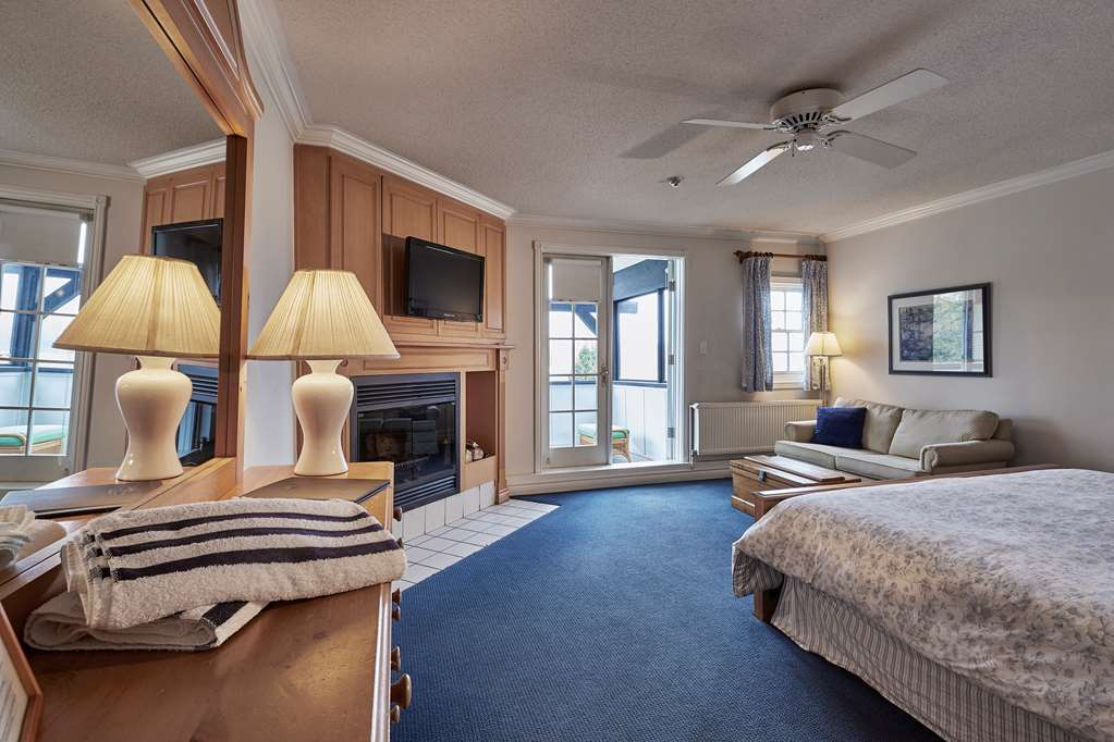 Sir Sam'S Inn & Spa (Adults Only) Haliburton Room photo